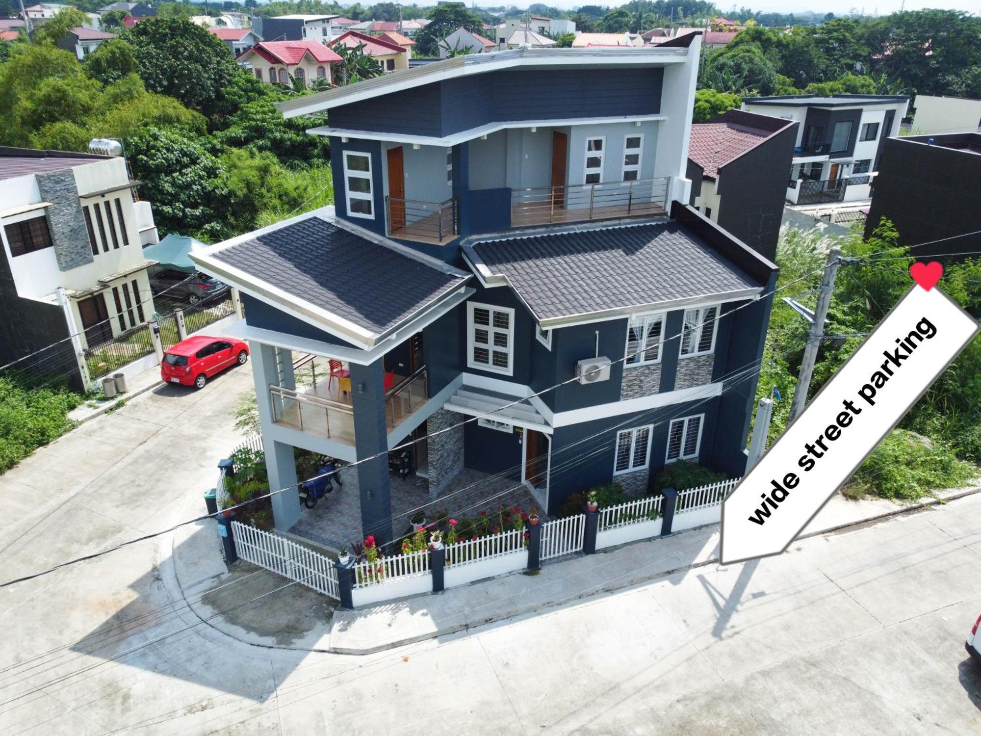 Luxurious Place Mountain View Spacious With Wifi Near Sm Lucena Exterior foto